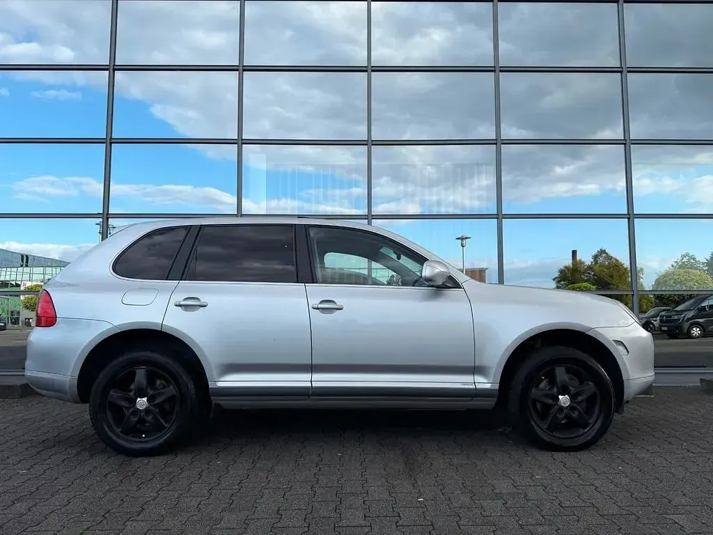 Gebraucht Porsche Cayenne 250 PS (183 kW) 2006 Silber SUV