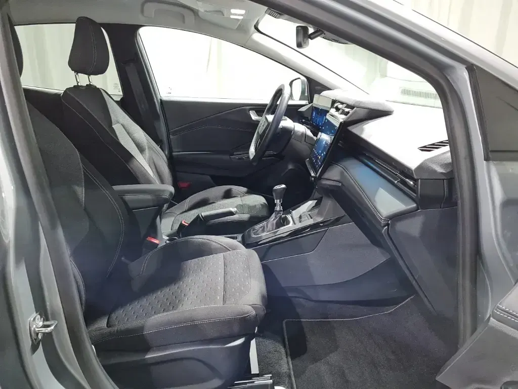 Usata Ford Puma Titanium 125 CV (91 kW) 2025 Argento SUV