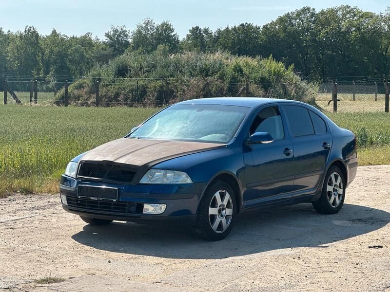 Blau Gebraucht 2006 Skoda Octavia Limousine | 1.499 € (Guter Preis) - Bild 1/4