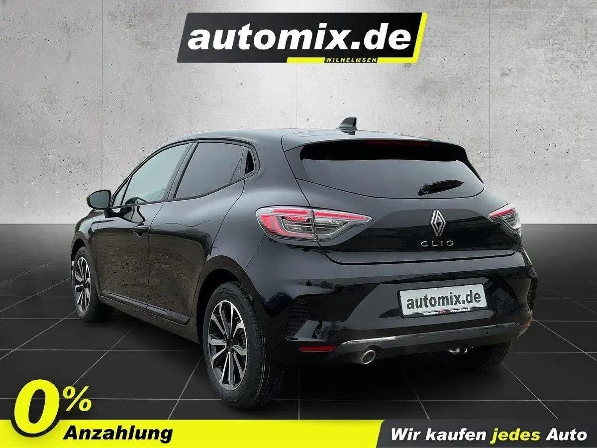 Gebraucht Renault Clio V Techno 91 PS (66 kW) 2025 Grau Limousine