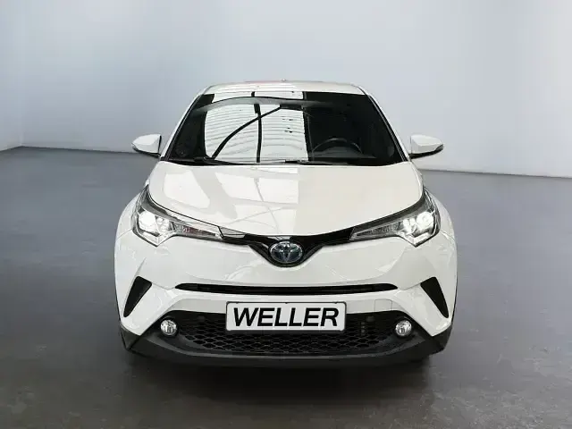 Gebraucht Toyota C-HR Business Edition 122 PS (89 kW) 2019 Weiß SUV