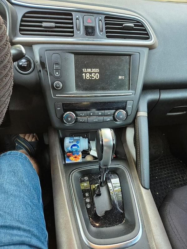 Gebraucht Renault Kadjar 110 PS (80 kW) 2016 Rot SUV