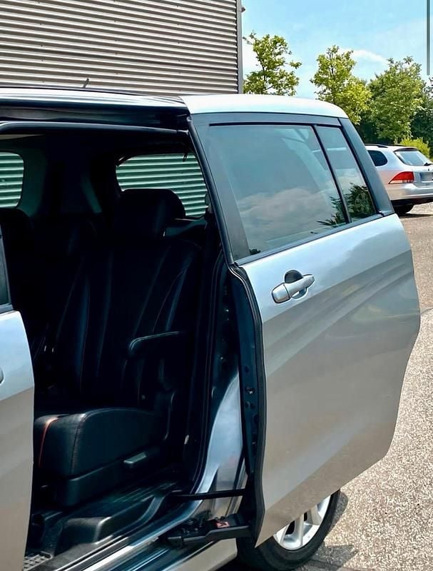 Second-hand Mazda 5 150 CP (110 kW) 2012 Andere farben Monovolum