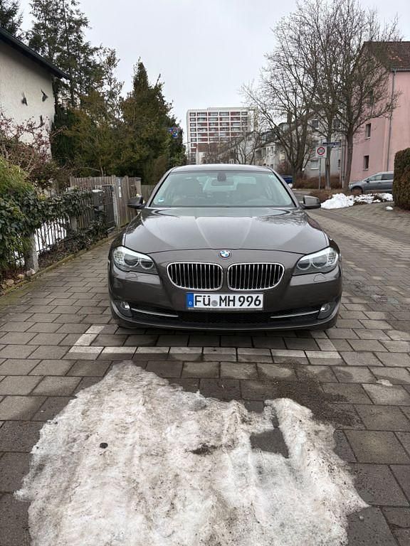 Gebraucht BMW 525 204 PS (150 kW) 2011 Braun Limousine