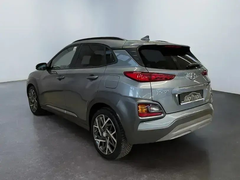 Gebraucht Hyundai Kona Style 141 PS (103 kW) 2020 Lake silver / mic SUV