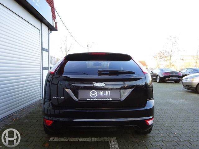 Gebraucht Ford Focus 101 PS (74 kW) 2008 Schwarz metallic Limousine