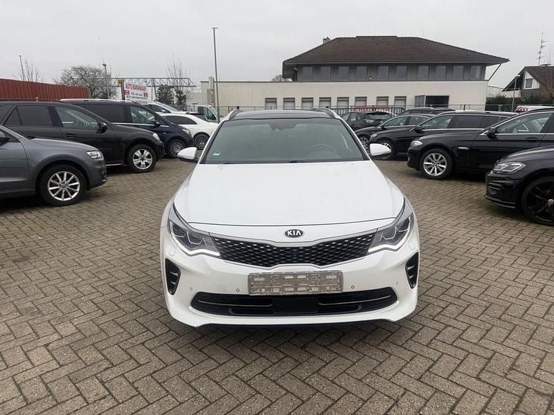 Gebraucht Kia Optima GT 245 PS (180 kW) 2018 Weiß Kombi