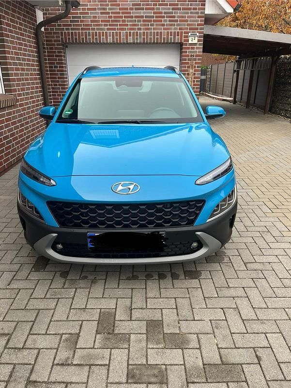 Blau Gebraucht 2021 Hyundai Kona SUV | 15.000 € (Superpreis) - Bild 1/4