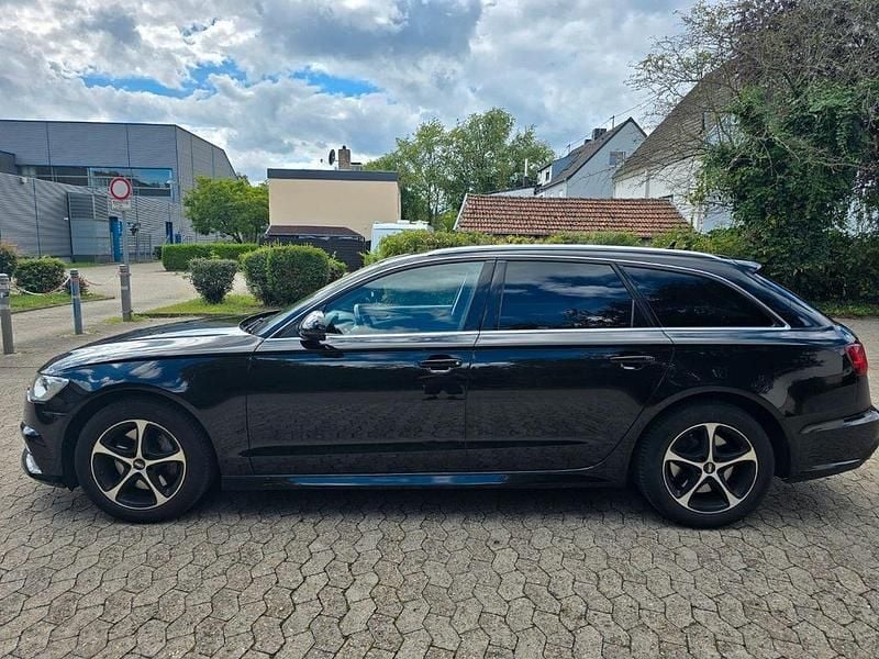 Schwarz Gebraucht 2016 Audi A6 Kombi | 21.900 € (Guter Preis) - Bild 1/4