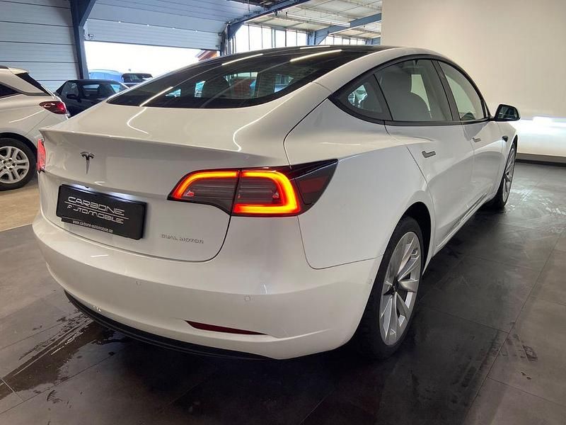 Gebraucht Tesla Model 3 366 kW (498 PS) 2022 Weiß Limousine