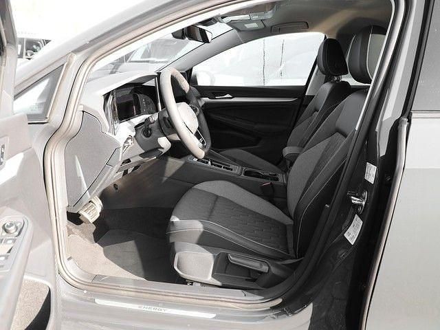 Neu VW Golf VIII 116 PS (85 kW) 2026 Uranograu Limousine