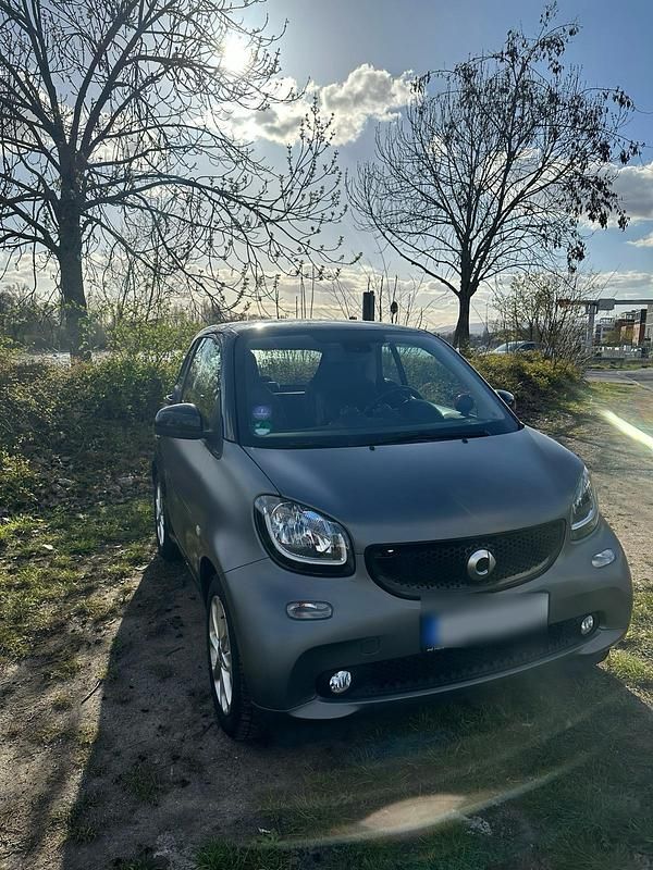 Gebraucht Smart ForTwo Coupé 90 PS (66 kW) 2015 Grau Coupé