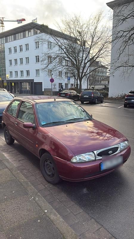 Gebraucht 1996 Ford Fiesta Ghia Kleinwagen | 700 € (Guter Preis) - Bild 1/4