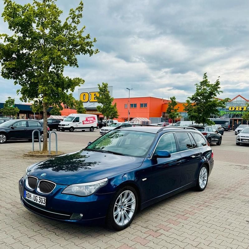 Blau Gebraucht 2007 BMW 525 Kombi | 5.300 € (Fairer Preis) - Bild 1/4