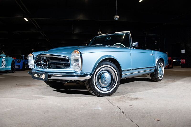 Blau Gebraucht 1966 Mercedes 230 Cabrio | 99.990 € - Bild 1/4