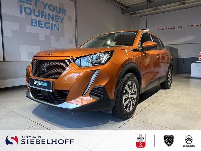 Gebraucht Peugeot e-2008 Active 100 kW (136 PS) 2021 Orange SUV
