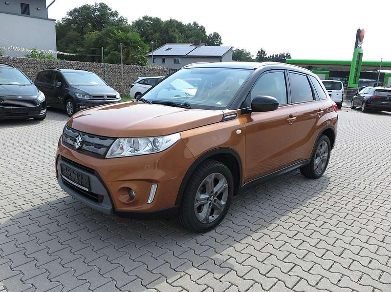 Bronze Gebraucht 2015 Suzuki Vitara Club SUV | 12.900 € (Fairer Preis) - Bild 1/4