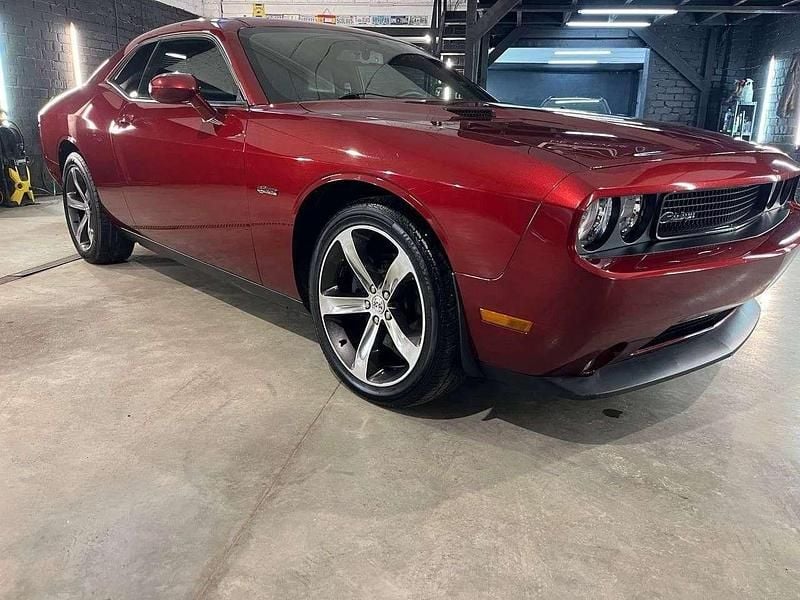 Gebraucht Dodge Challenger SXT 309 PS (227 kW) 2015 Octane red Coupé