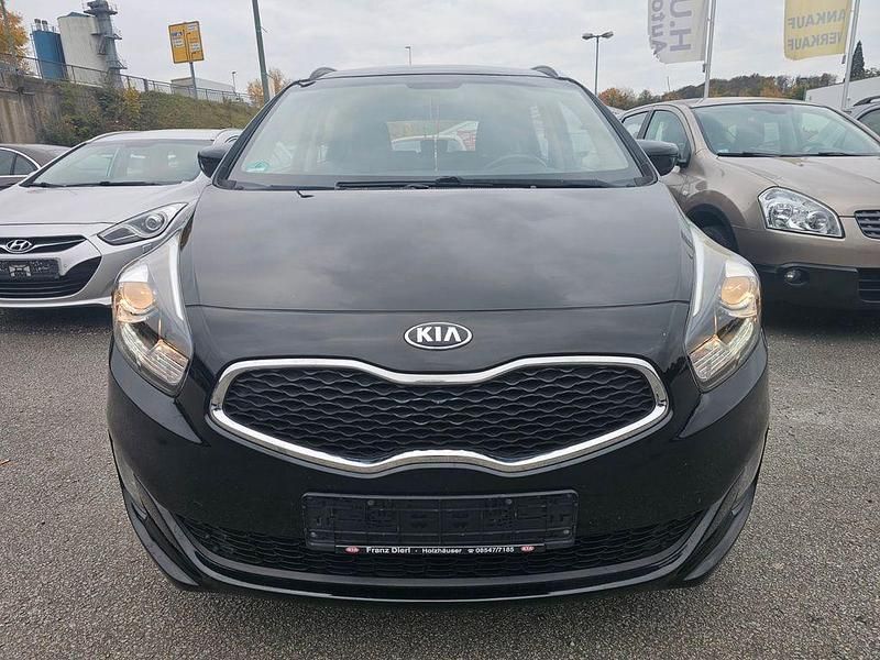 Schwarz Gebraucht 2017 Kia Carens Edition 7 Van / Kleinbus | 8.900 € (Fairer Preis) - Bild 1/4