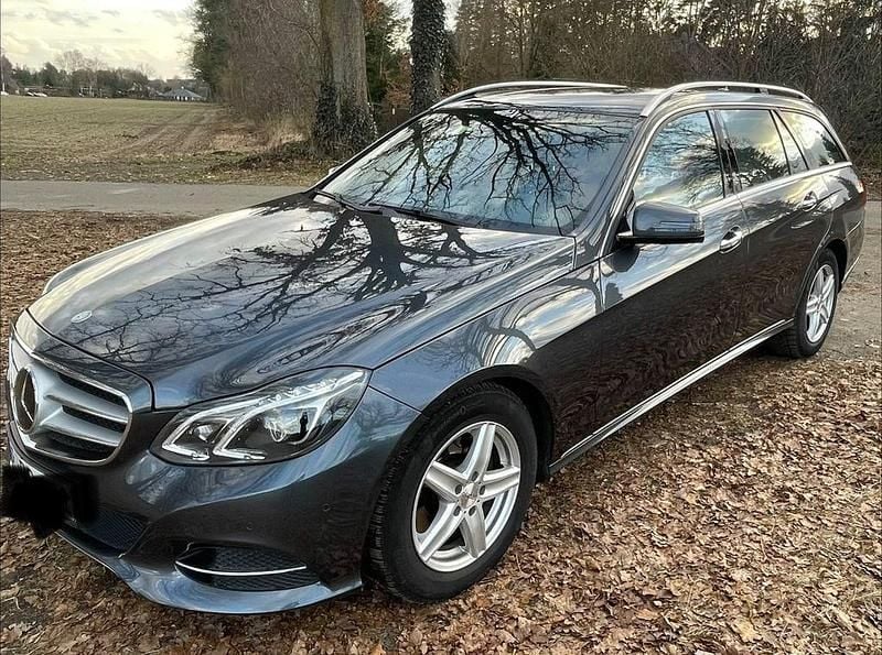 Gebraucht Mercedes E300 Elegance 231 PS (169 kW) 2014 Grau Kombi