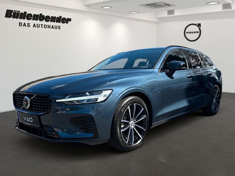 Blau Gebraucht 2025 Volvo V60 Plus Kombi | 60.488 € - Bild 1/4