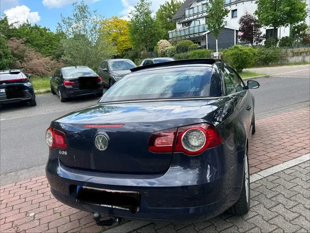 Używany VW Eos 140 KM (102 kW) 2008 Czarny Kabriolet