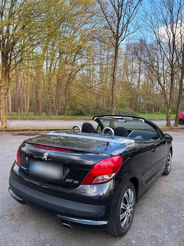 Gebraucht Peugeot 207 CC 2010 Schwarz Cabrio