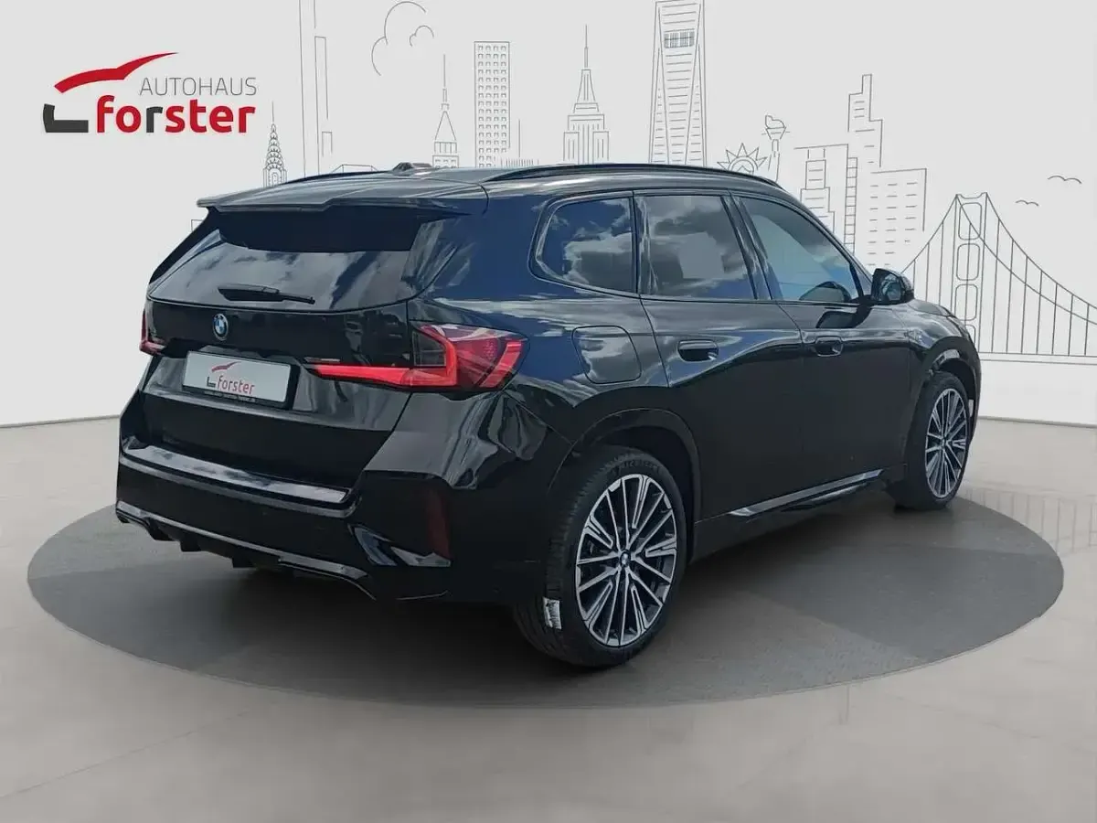 Gebraucht BMW X1 M Sport 197 PS (144 kW) 2024 Schwarz SUV