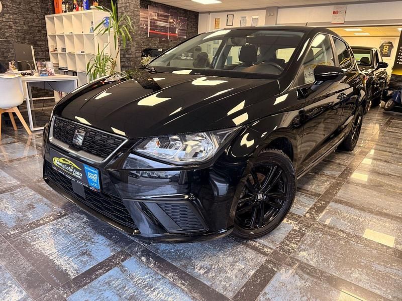 Schwarz Gebraucht 2018 Seat Ibiza Style Kleinwagen | 12.950 € (Guter Preis) - Bild 1/4