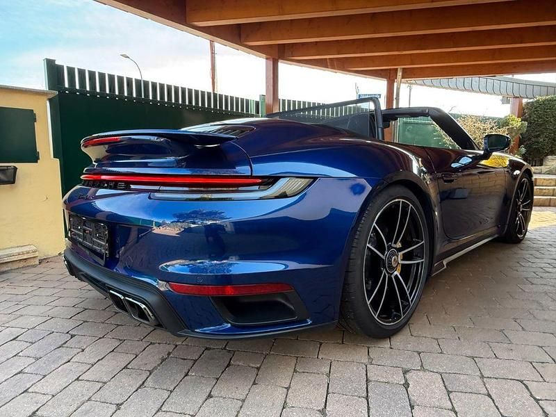 Gebraucht Porsche 992 650 PS (478 kW) 2020 Blau Cabrio