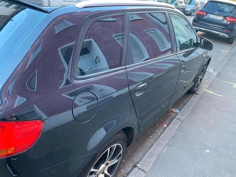 Second-hand Audi A3 110 CP (80 kW) 2006 Negru Hatchback