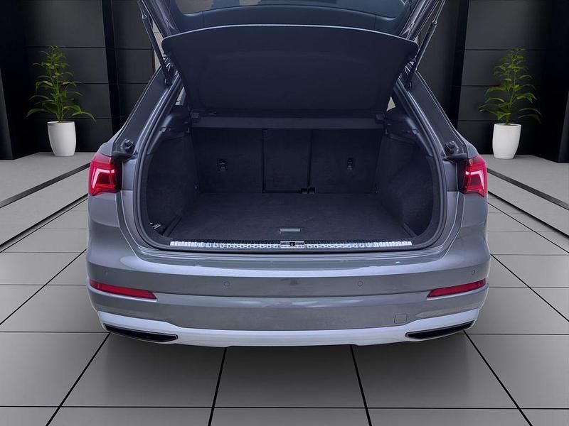 Gebraucht Audi Q3 Advanced 150 PS (110 kW) 2021 Chronosgrau metallic SUV