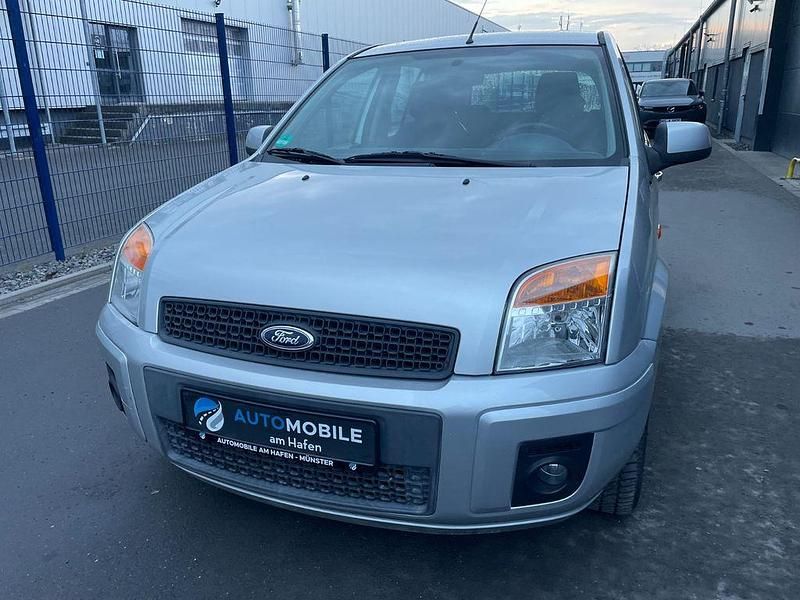 Gebraucht Ford Fusion Trend 80 PS (58 kW) 2011 Silber Kleinwagen