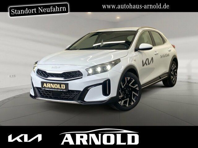 Weiß (carraraweiß) Neu 2024 Kia XCeed Vision SUV | 24.650 € (Superpreis) - Bild 1/4