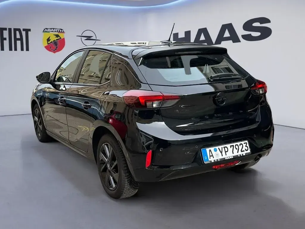 Gebraucht Opel Corsa Edition 101 PS (74 kW) 2024 Lackierung schwarz perla nera/ Kleinwagen