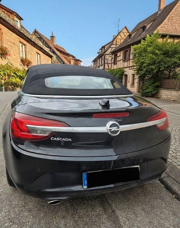 Gebraucht Opel Cascada Innovation 140 PS (102 kW) 2016 Schwarz Cabrio