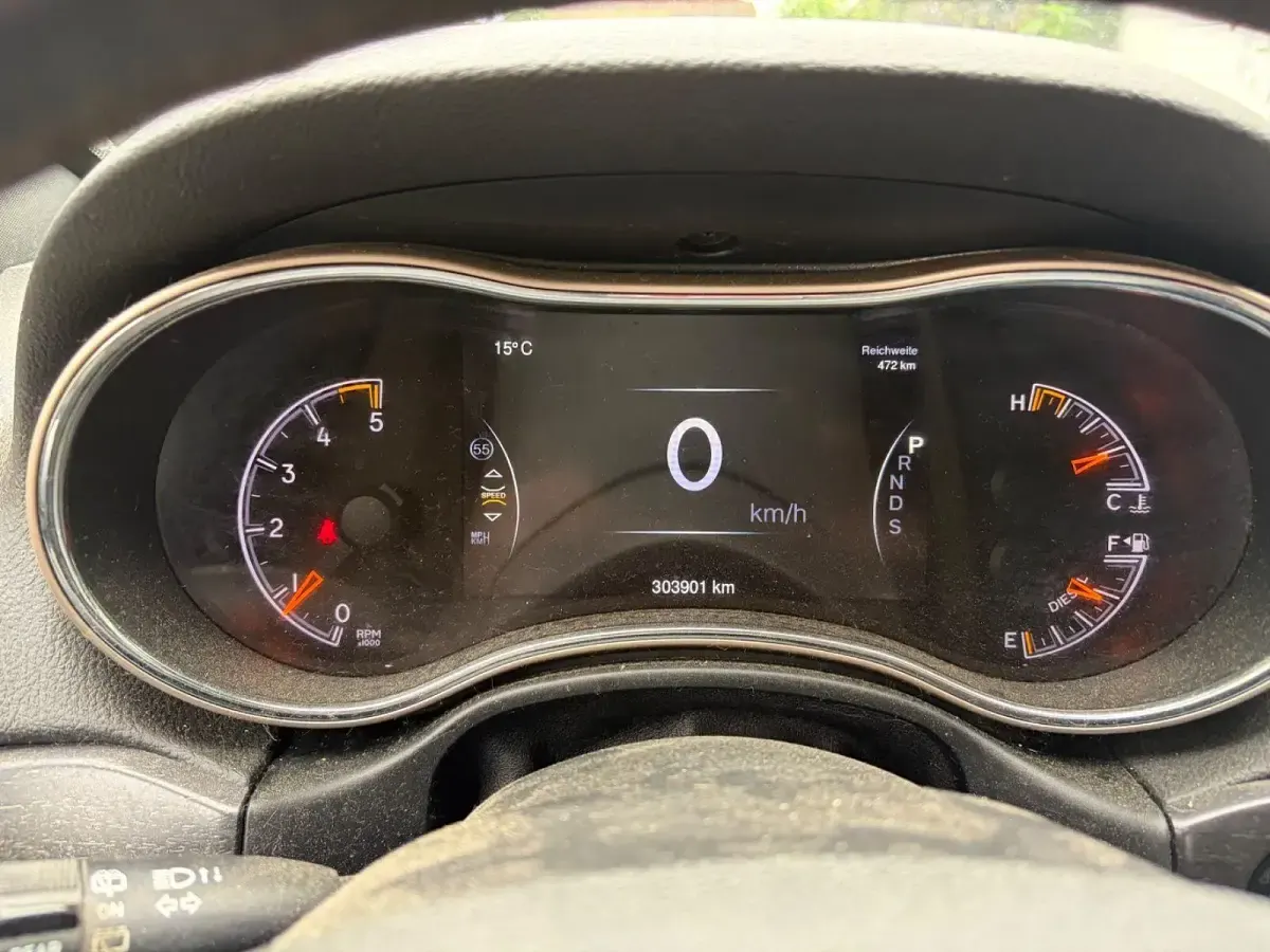 Gebraucht Jeep Grand Cherokee 250 PS (183 kW) 2015 Grau SUV