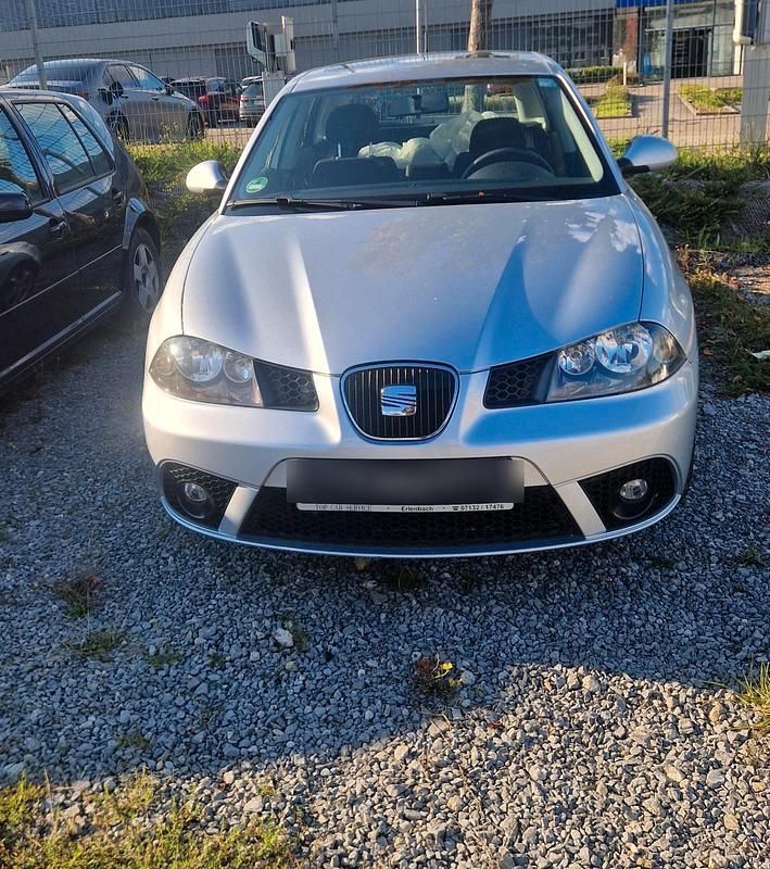 Silber Gebraucht 2008 Seat Ibiza Limousine | 3.300 € (Fairer Preis) - Bild 1/4