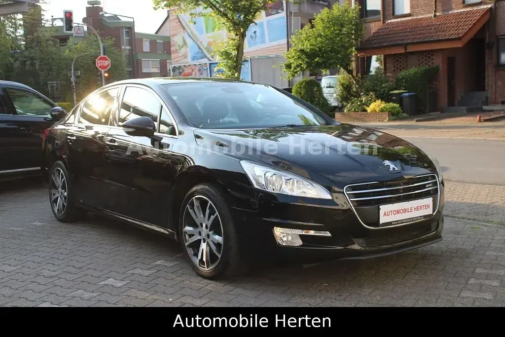 Gebraucht Peugeot 508 Allure 163 PS (119 kW) 2013 Schwarz Limousine