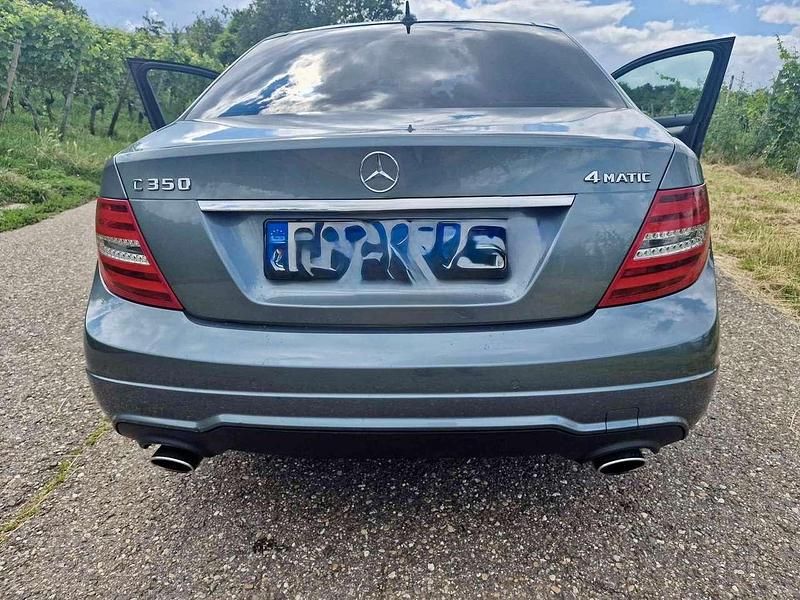 Gebraucht Mercedes C350 306 PS (225 kW) 2011 Limousine