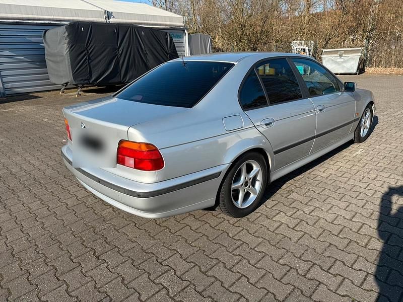 Gebraucht BMW 535 245 PS (180 kW) 1998 Silber Limousine