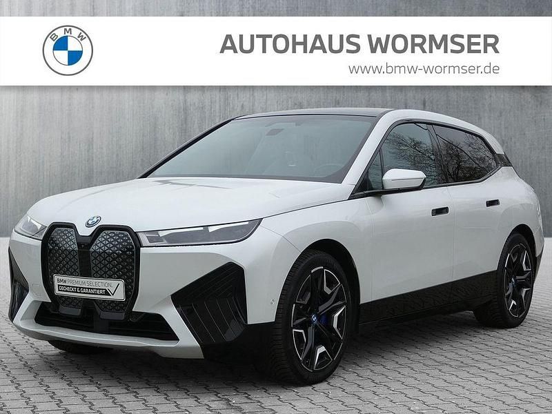 Gebraucht BMW iX Sport Line 239 kW (326 PS) 2021 Mineralweiß SUV