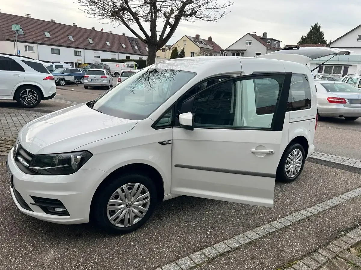 Gebraucht VW Caddy 125 PS (91 kW) 2018 Weiß Van / Kleinbus