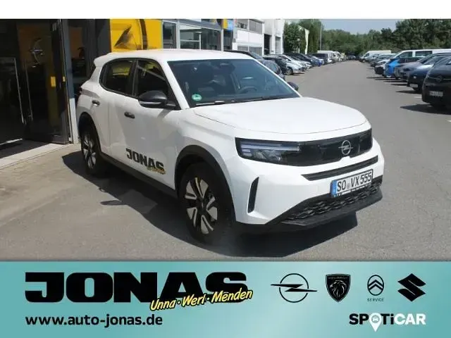 Neu Opel Frontera Edition 110 PS (80 kW) 2026 Weiss SUV