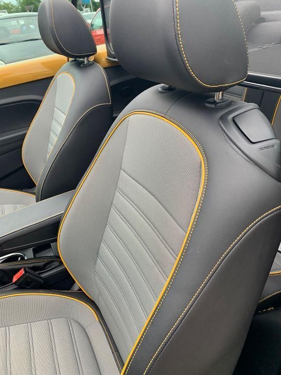 Gebraucht VW Beetle Dune 150 PS (110 kW) 2017 Gelb Kleinwagen