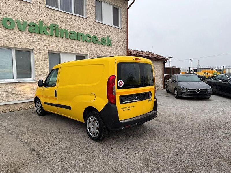 Gebraucht Fiat Doblò 95 PS (69 kW) 2017 Van / Kleinbus