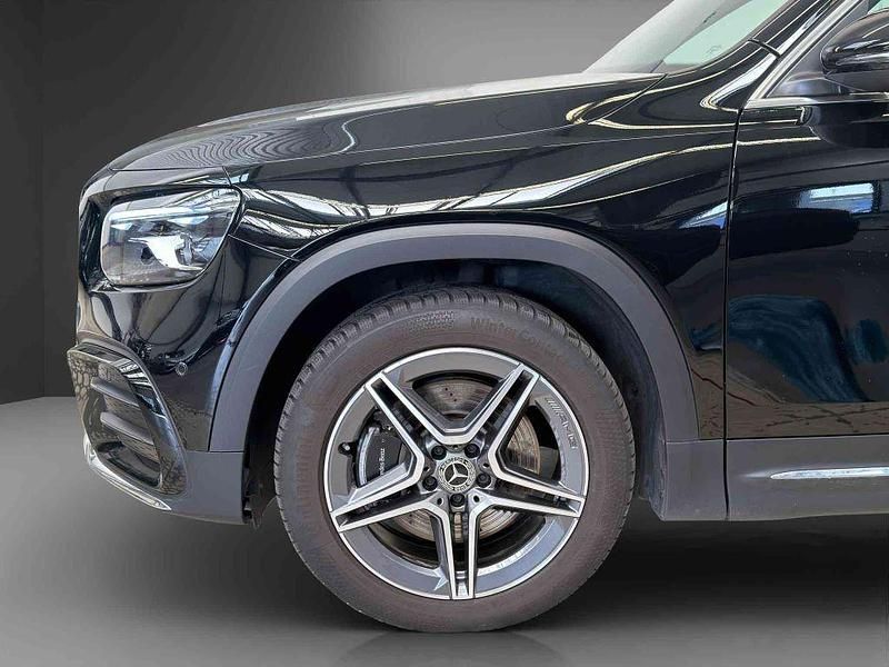 Gebraucht Mercedes GLB220 AMG 190 PS (139 kW) 2024 Schwarz SUV
