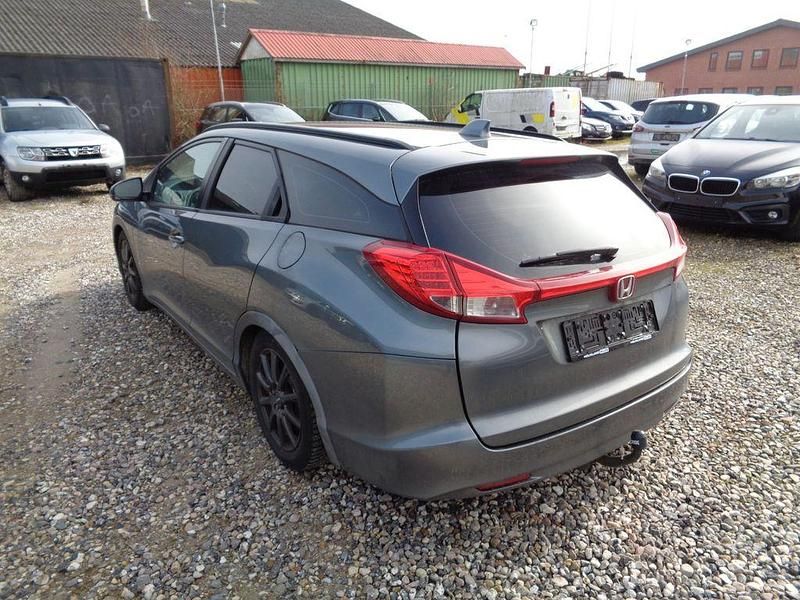 Gebraucht Honda Civic Comfort 120 PS (88 kW) 2015 Grau Kombi