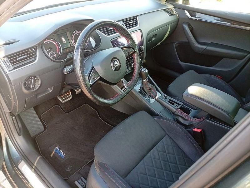 Gebraucht Skoda Octavia RS 245 PS (180 kW) 2019 Grau Kombi