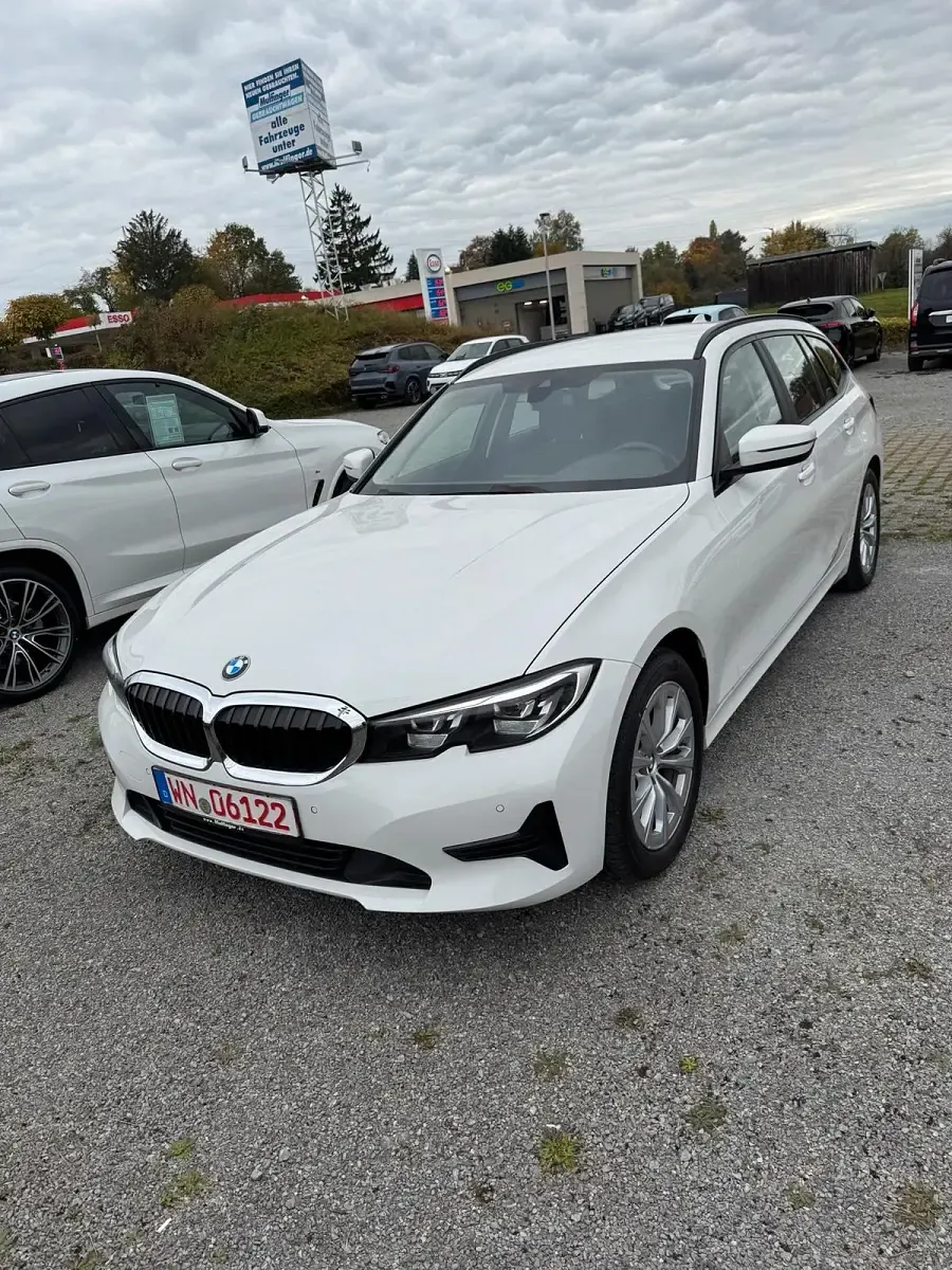 Gebraucht BMW 318 150 PS (110 kW) 2022 Weiß Kombi